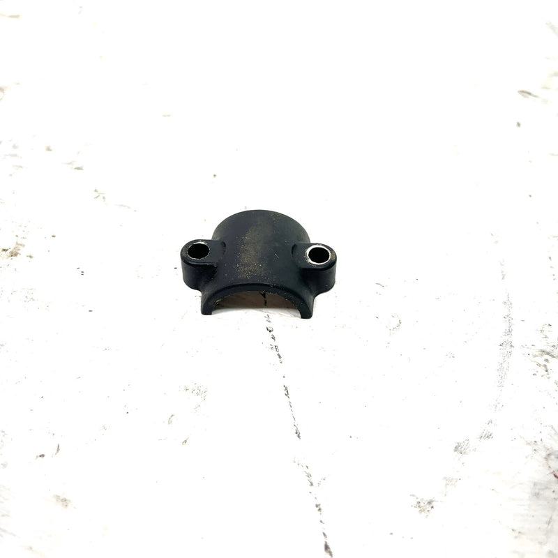 86-95 Yamaha Moto 4 OEM Lower Lever Holder 4V4-82913-00-00 Q6812
