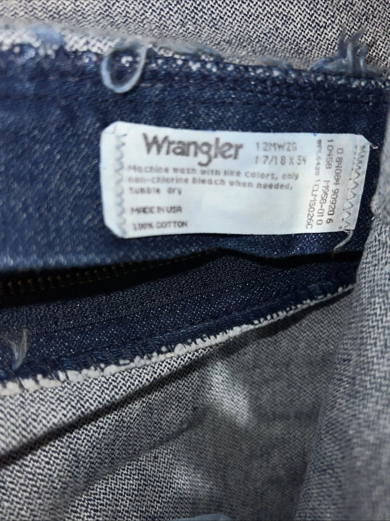 New Men’s Cowboy Cut Classic Fit Wrangler Denim Jeans. 17/18x34 F-37