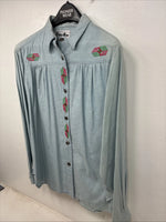 New Women’s Pioneer Wear Blue Designed Long Sleeve Button Up Size 10 YY-99