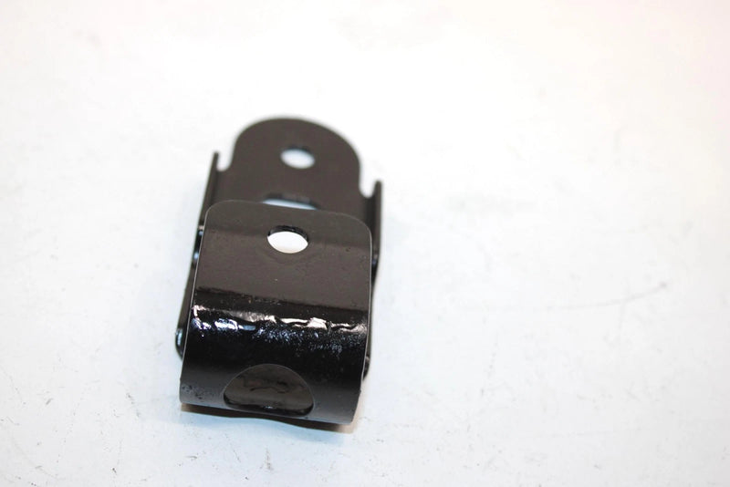 03 Bombardier Quest 650 Oem U Handlebar Bracket 709400118 AB1.1