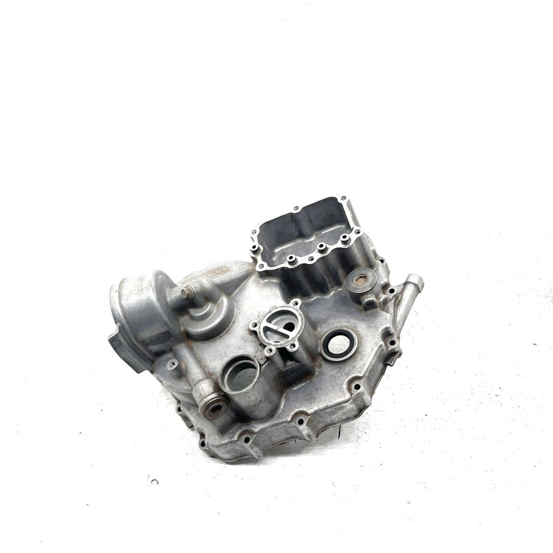 09-13 Honda Big Red 700 MUV700 OEM Front Crankcase Cover 11300-HN8-010 XH0.1