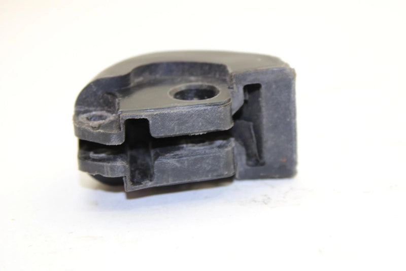 2008 Yamaha Fx Nytro Rtx Oem Rail End Cap 8GL-47422-00-00 SY87