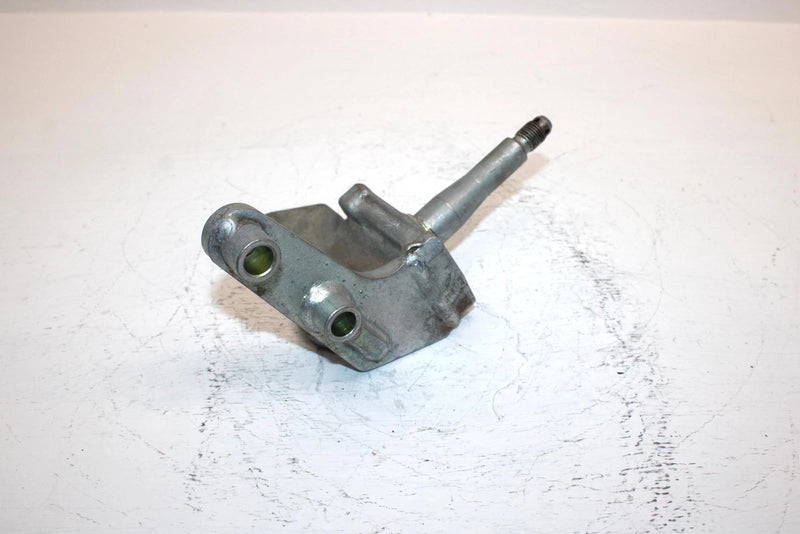 1999 Yamaha  Bear Tracker 2wd Oem Left Steering Knuckle 4XE-F3501-00-00 AY50