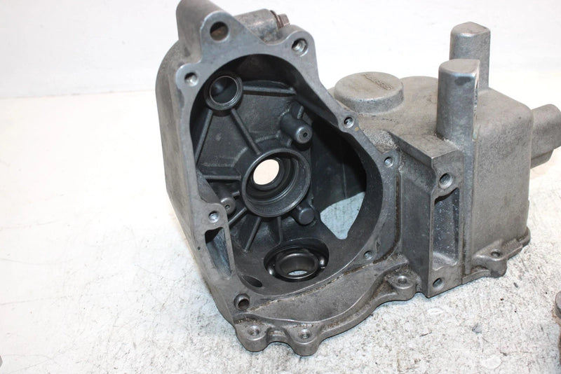 2001 Polaris Magnum 325 Oem Transmission Case Set 3233902 AP30