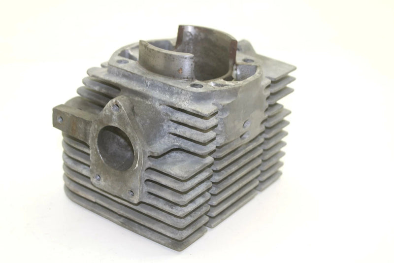 Yamaha OEM Engine Motor Right Cylinder Jug (Core)  8g8-11321-00-00 SY45
