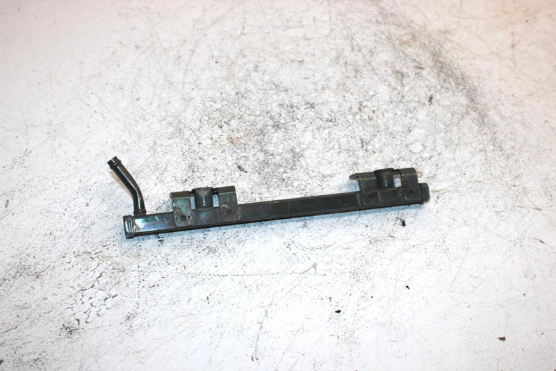 06 Arctic Cat M6 Efi 141 Oem Fuel Injector Rail 3006-517 SAS14