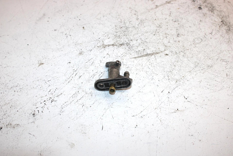 90 Yamaha Exciter Oem Petcock 84M-1249A-00-00 SY3