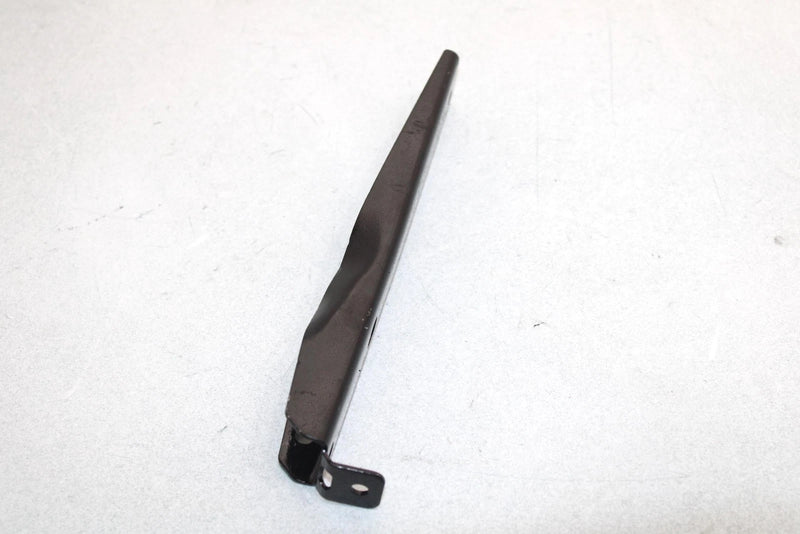 04 Yamaha  Bruin 350 Auto 2wd Oem Footrest Support 5ND-F7471-01-00 Q136