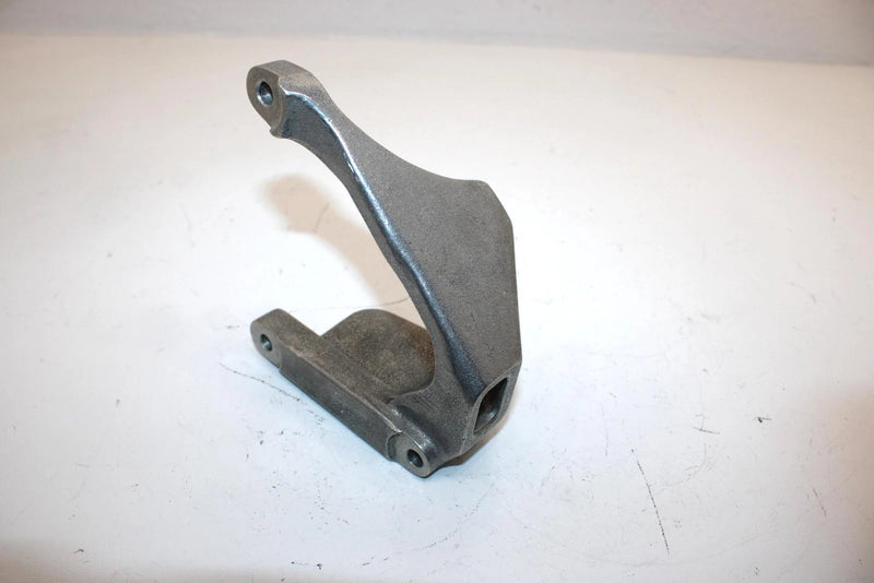 Arctic Cat Zr500  Oem Left Front Engine Mounting Bracket 0708-103 B662