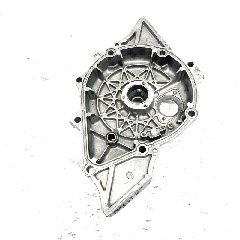 01-05 Yamaha WaveRunner XLT1200 OEM Stator Side Cover 68N-81337-00-94 JY30
