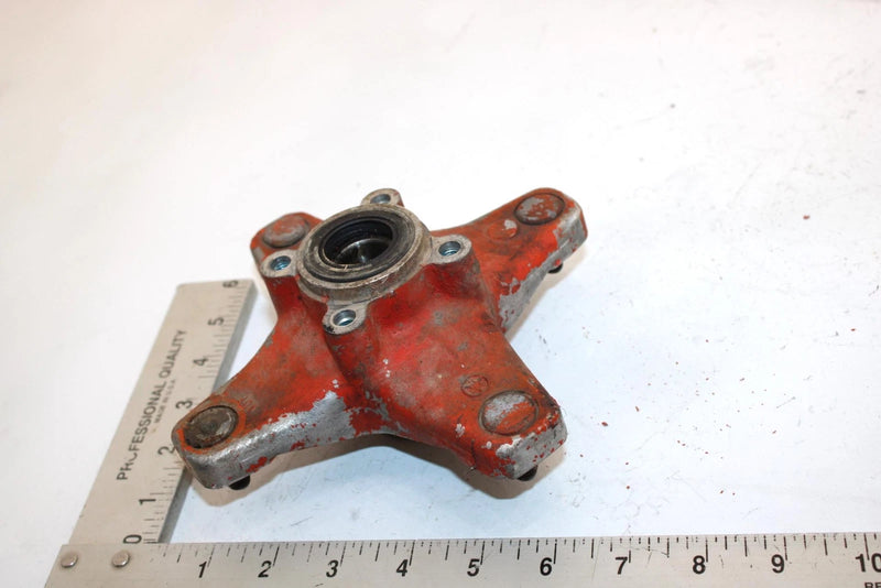 88 Yamaha  Warrior 350 Yfm350x Oem Front Hub 1UY-25111-01-00 1UY-25111-02-00 AY3