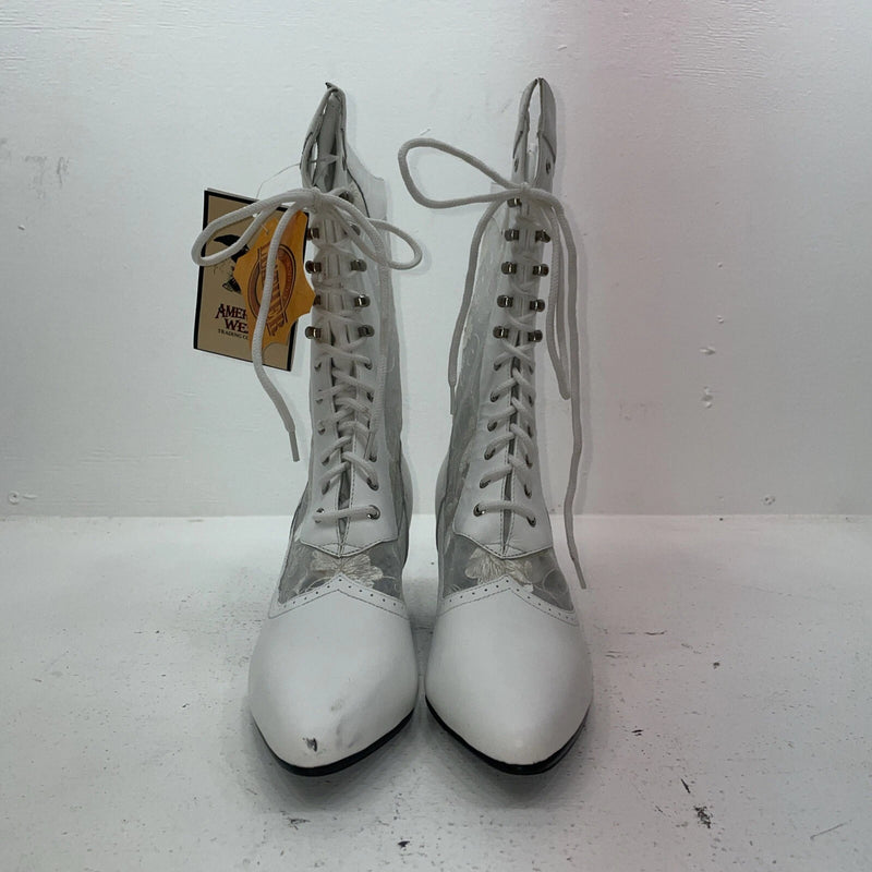 New Women’s White Lace Up American West Cowboy Boots. 615 10. 15-138