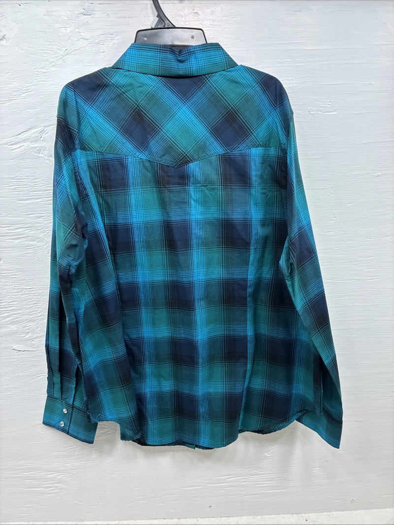 New Women’s Cumberland Blue Plaid Long Sleeve Pearl Snap 1XL Plus DD-16
