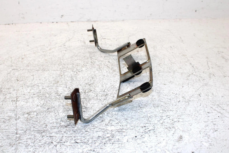 1996 Yamaha Vmax 600 Oem Meter Bracket 89A-83519-00-00 SY29