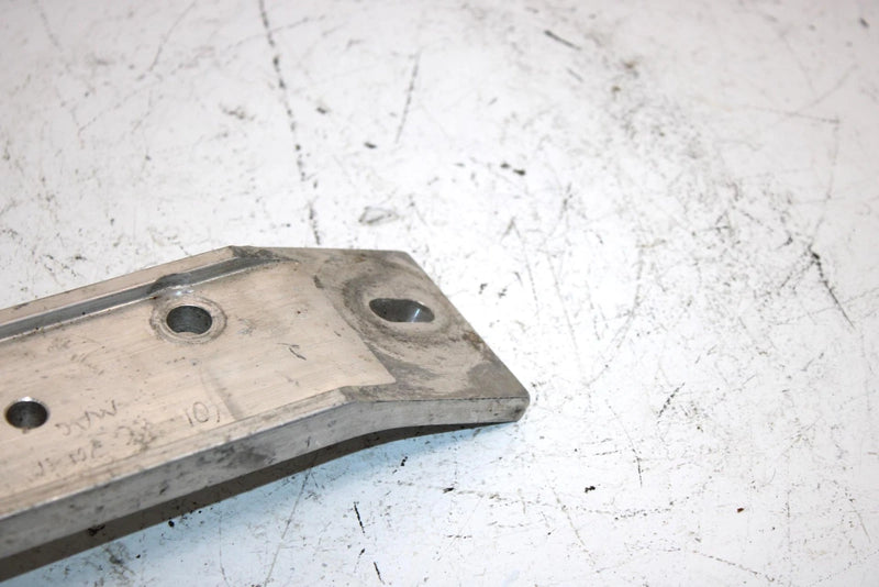 01 Polaris Xc Sp 800 Oem Right Engine Motor Mount Plate 5244950 SP184