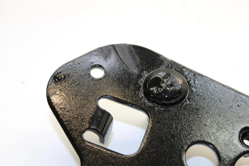 05 Polaris Sportsman 700 EFI OEM Rear Master Bracket 1013414-067 Q5435