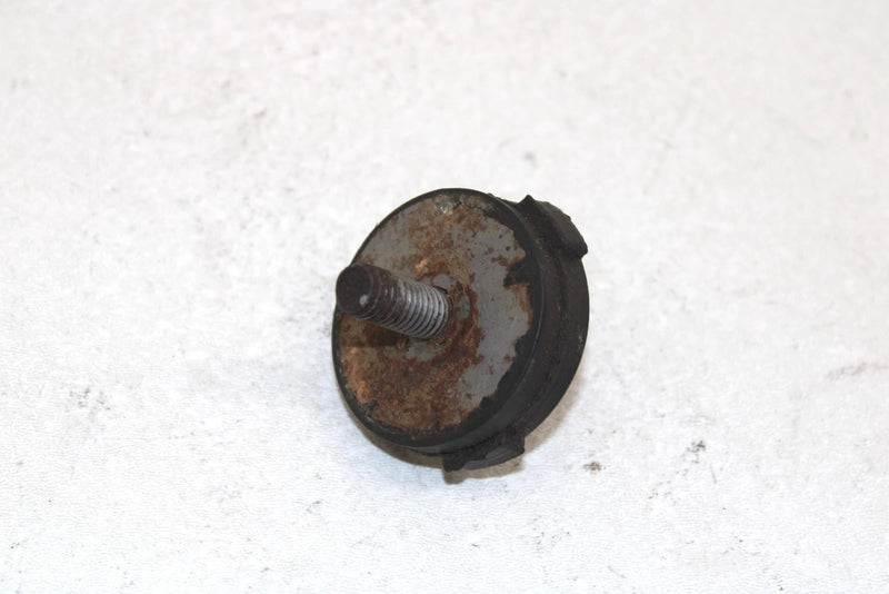 98 Polaris Xc 600 Oem Engine Mount Damper 3110072 SP151