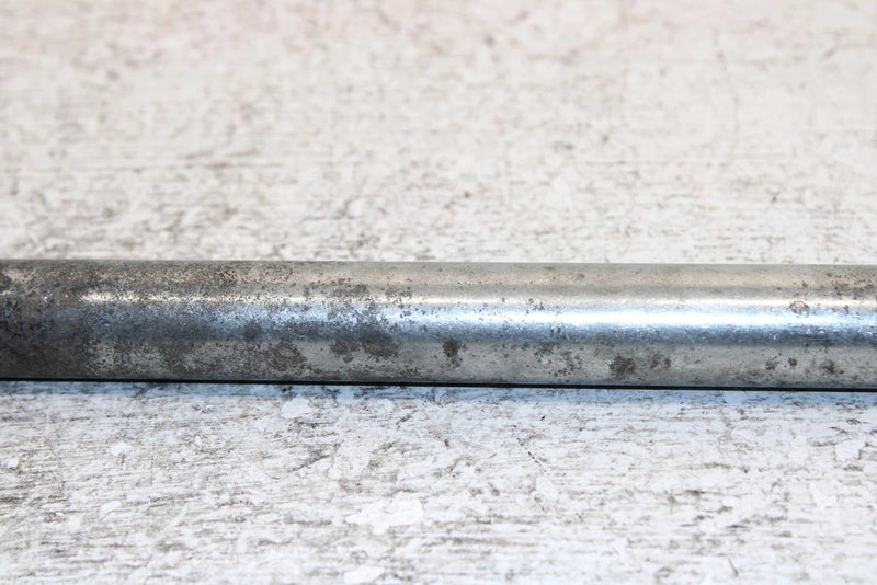 1996 Yamaha Vmax 600 Oem Rear Pivot Shaft 8AB-47475-00-00 SY29