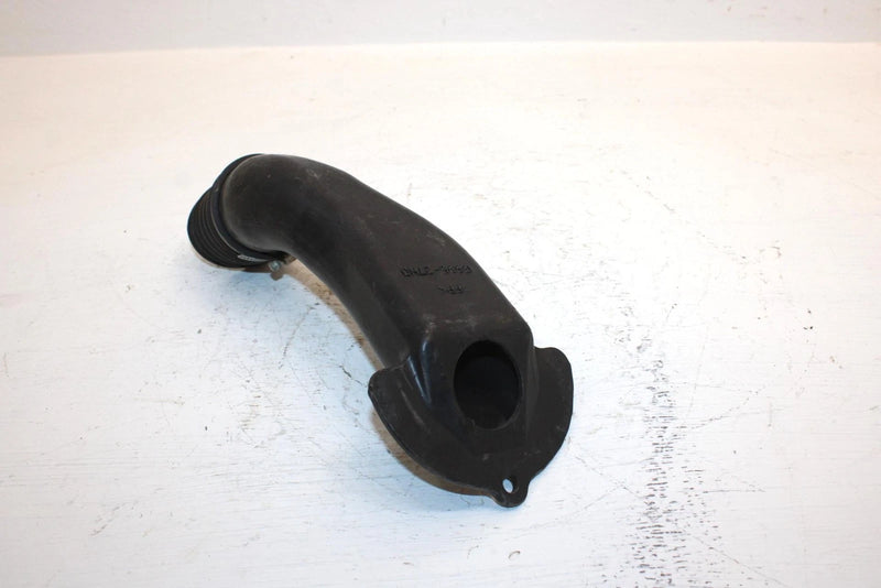 2009 Suzuki Lt-a400f Oem Air Intake Duct 13896-27H00 AS26