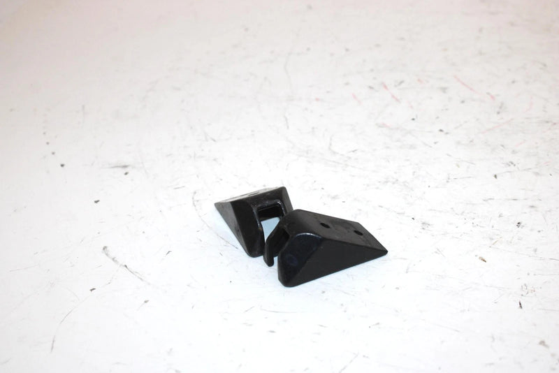 1987 Polaris 400 Oem Hood Latch Cup 5430733 SP61