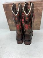 New Women’s Brown Laredo Cowboy Boots. 5675 7 M. 18-40