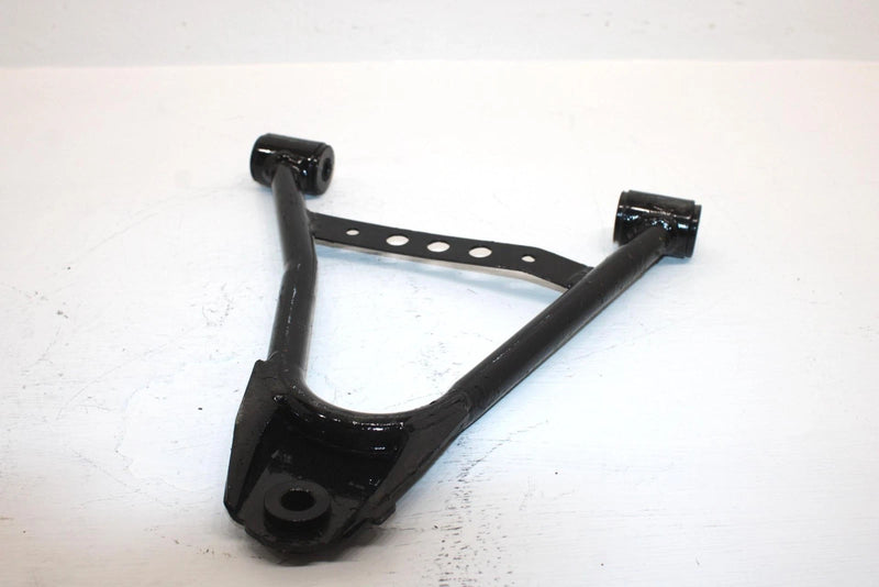 2007 Yamaha  Grizzly 350 2wd Oem Front Lower Right A Arm 5ND-F358A-01-00 AY28