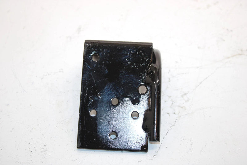 90 Polaris 650 Oem Muffler Bracket 1011582 Q5117