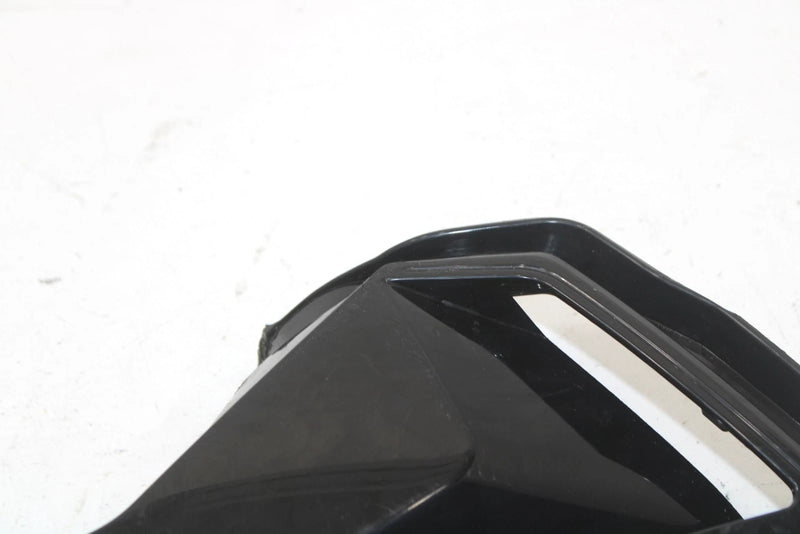 2017 Ski-doo Grand Touring 900 Oem Right Bottom Pan Panel 420917705 SS65