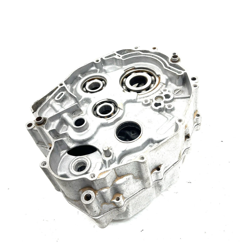 1988 Yamaha Moto 4 YFM200DX OEM Crankcase 1NU-15100-00-00 AY68