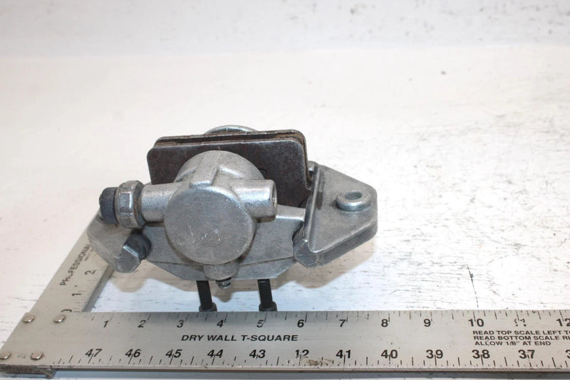 1998 Polaris 600 Xc Oem Brake Caliper 1930829 SP45