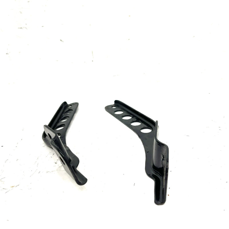 93 Kawasaki Bayou 400 KLF400B 4x4 OEM Rear Fender Stay Set 35011-1618 AK32