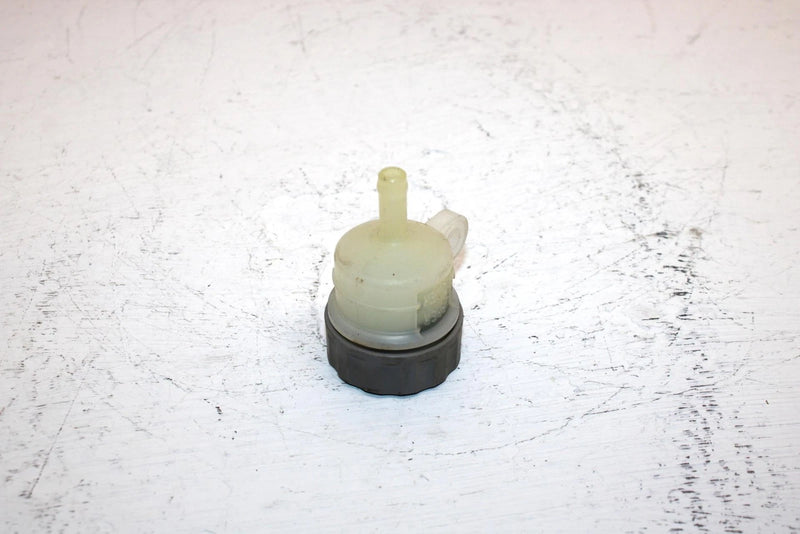 2000 Yamaha  Kodiak 400 Oem Rear Brake Reservoir 2VN-25894-00-00 AY26