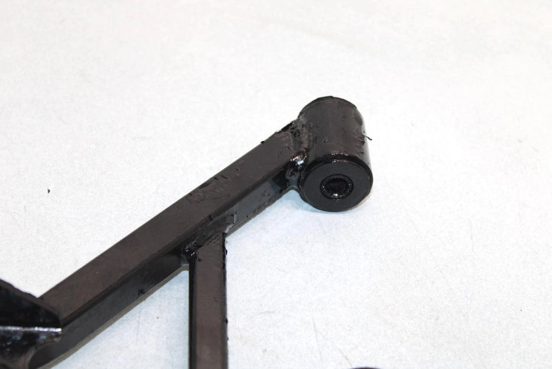 04 Yamaha  Bruin 350 Auto 2wd Oem Front Upper Right A Arm 5ND-F3550-10-00 AY36