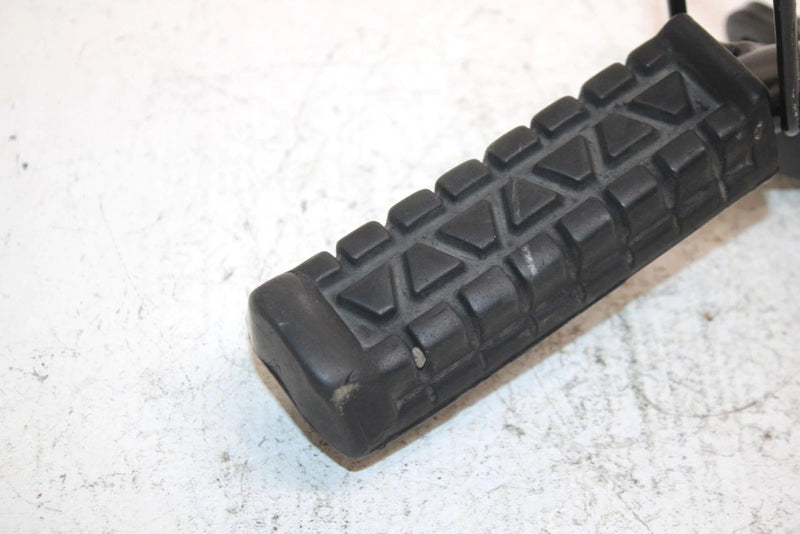 1996 Yamaha  Badger Yfm80h Oem Right Footrest 3GB-27421-10-00 AY14