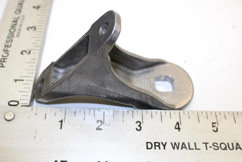 2008 Ski-doo Mxz 500ss Oem Front Mag Engine Support 512060108 Q3272