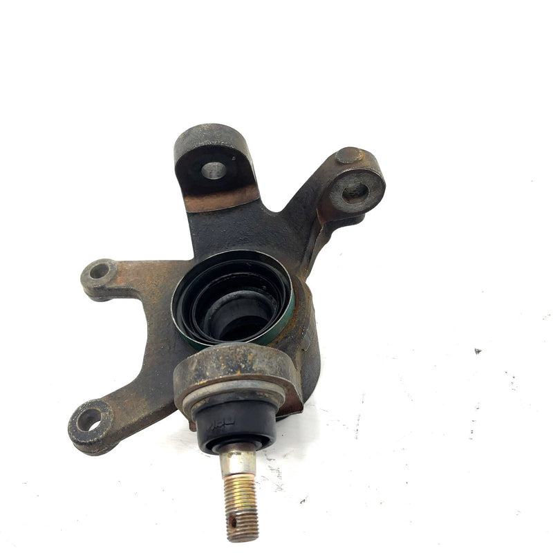2004 John Deere Trail Buck 650 OEM Right Steering Knuckle 709400095 AJ1.1
