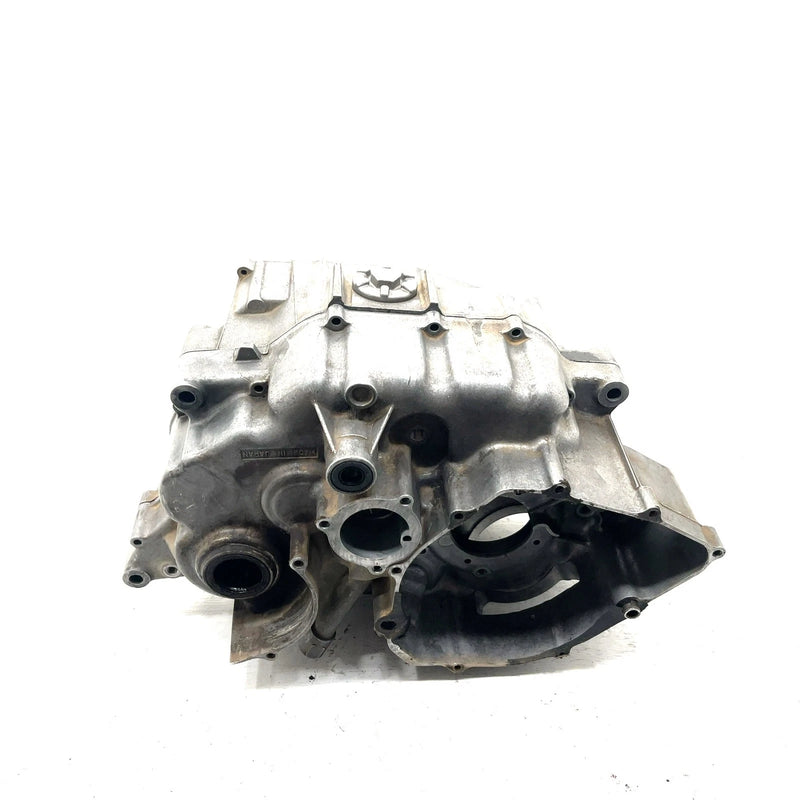 2000 Yamaha Warrior 350 OEM Crankcase  3GD-15100-03-00 AY67