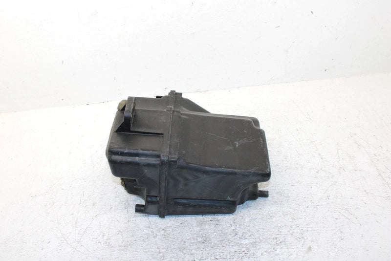 1996 Yamaha Vmax 600 Oem Airbox W/Cover 8AB-14431-00-00 SY29