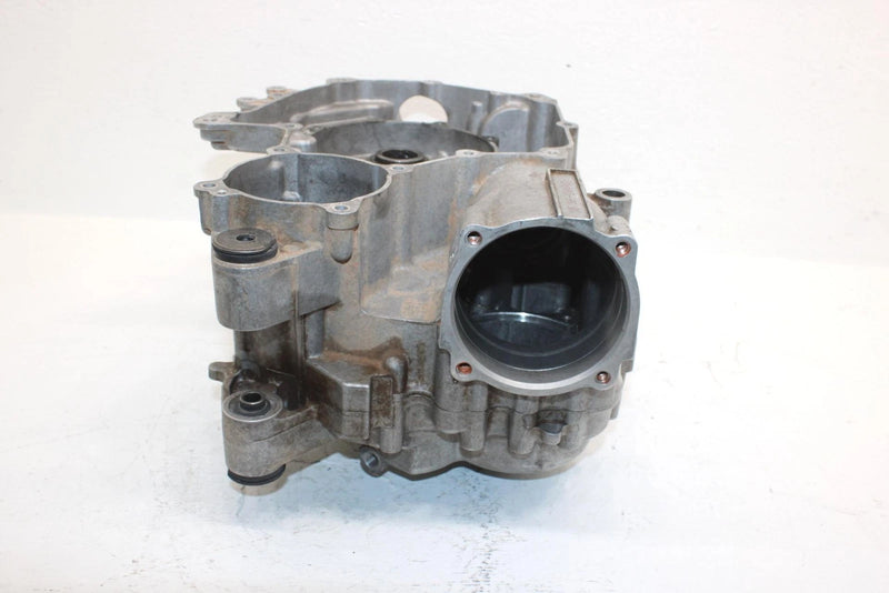 2007 Yamaha  Grizzly 350 2wd Oem Crankcase 5WH-15100-00-00 5WH-15100-09-00 AY28