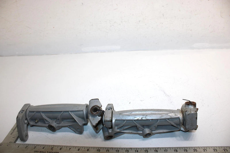 07 Arctic Cat F1000 Efi Oem  Steering Knuckle Set 2703-220 2703-221 SA252