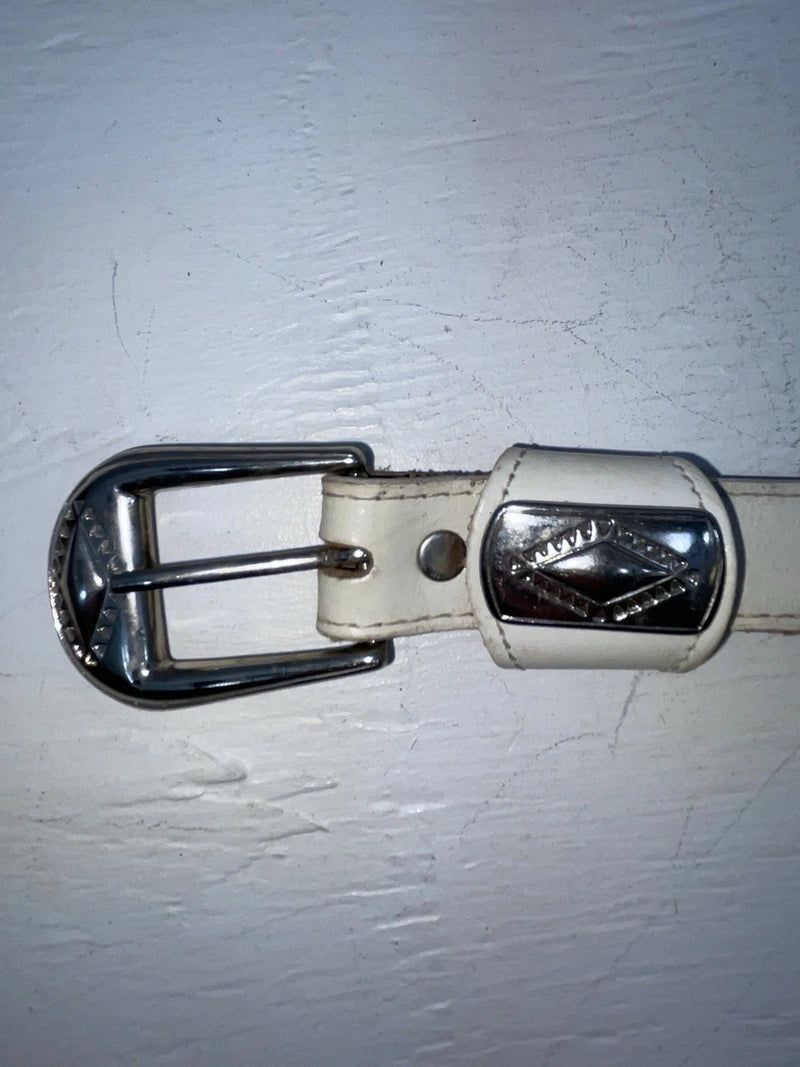 New White Genuine Leather Wrangler Silver Pendent 28” Belt #4641 JJ-38