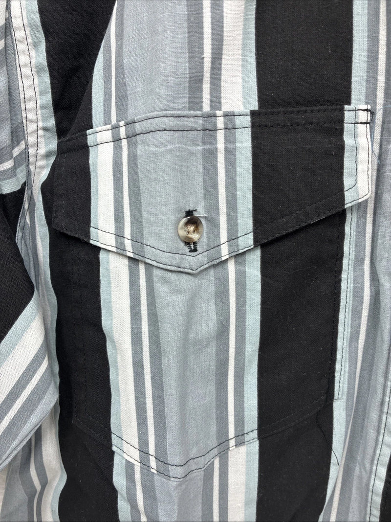 New Men’s San Angelo Gray Black Stripe Short Sleeve Button Up Medium CC-16