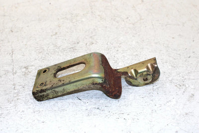 91 Yamaha Exciter Ii 570 Liquid Oem Front Oil Tank Bracket 82M-2193E-00-00 SY24