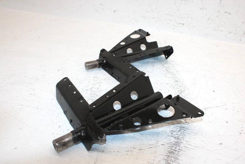 1996 Ski-doo Touring Sle 500 Oem Trailing Arm Mount Set 518309005 SS12