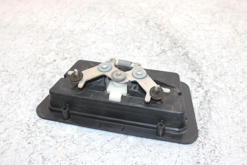 2015 Polaris Ranger 570 Eps Oem Tailgate Latch 7081820 XP5