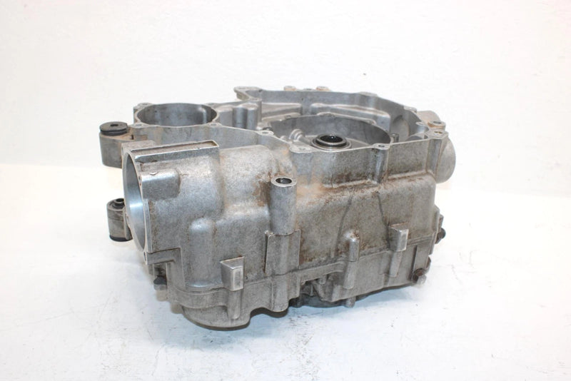 2007 Yamaha  Grizzly 350 2wd Oem Crankcase 5WH-15100-00-00 5WH-15100-09-00 AY28