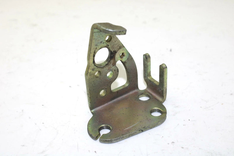 85 Yamaha Phazer OEM Carb Carburetor Side Bracket 80L-14100-04-00 SY42