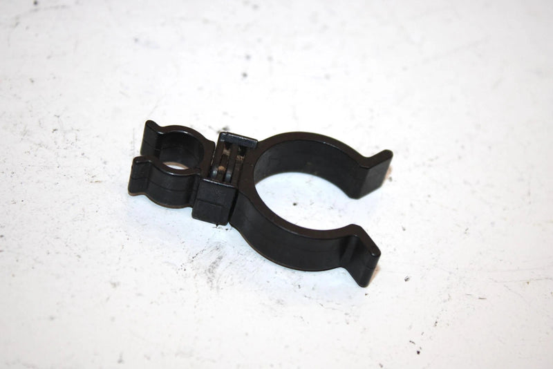 18 Suzuki King Quad 500 Oem Pivot Clamp 09408-00235 AS9