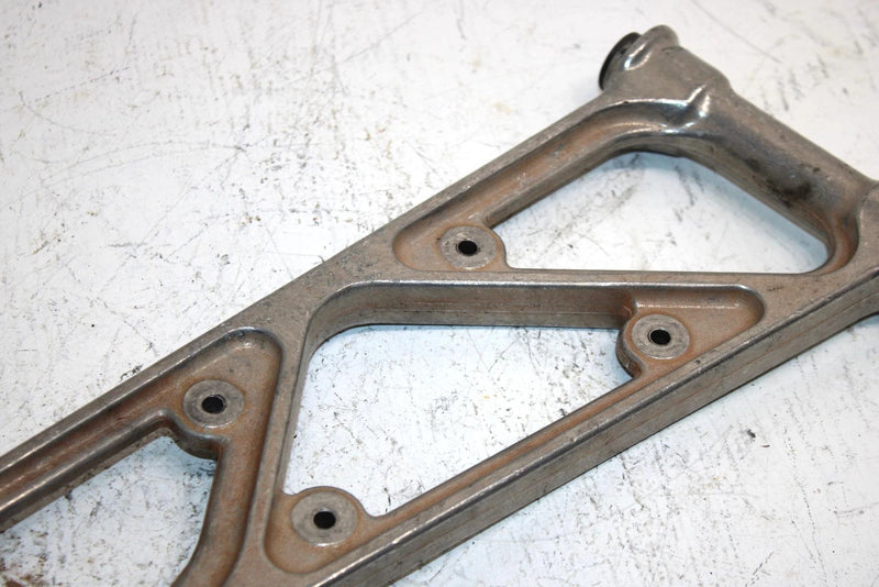 2004 Honda Fourtrax Rincon Oem Rear Lower A Arm 52330-HN8-000 AH2