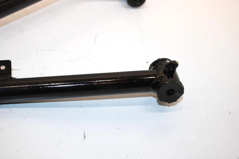 21 Can-am Outlander Max 450 4x4 Dps Oem Front Upper Right A Arm 706201877 AB4